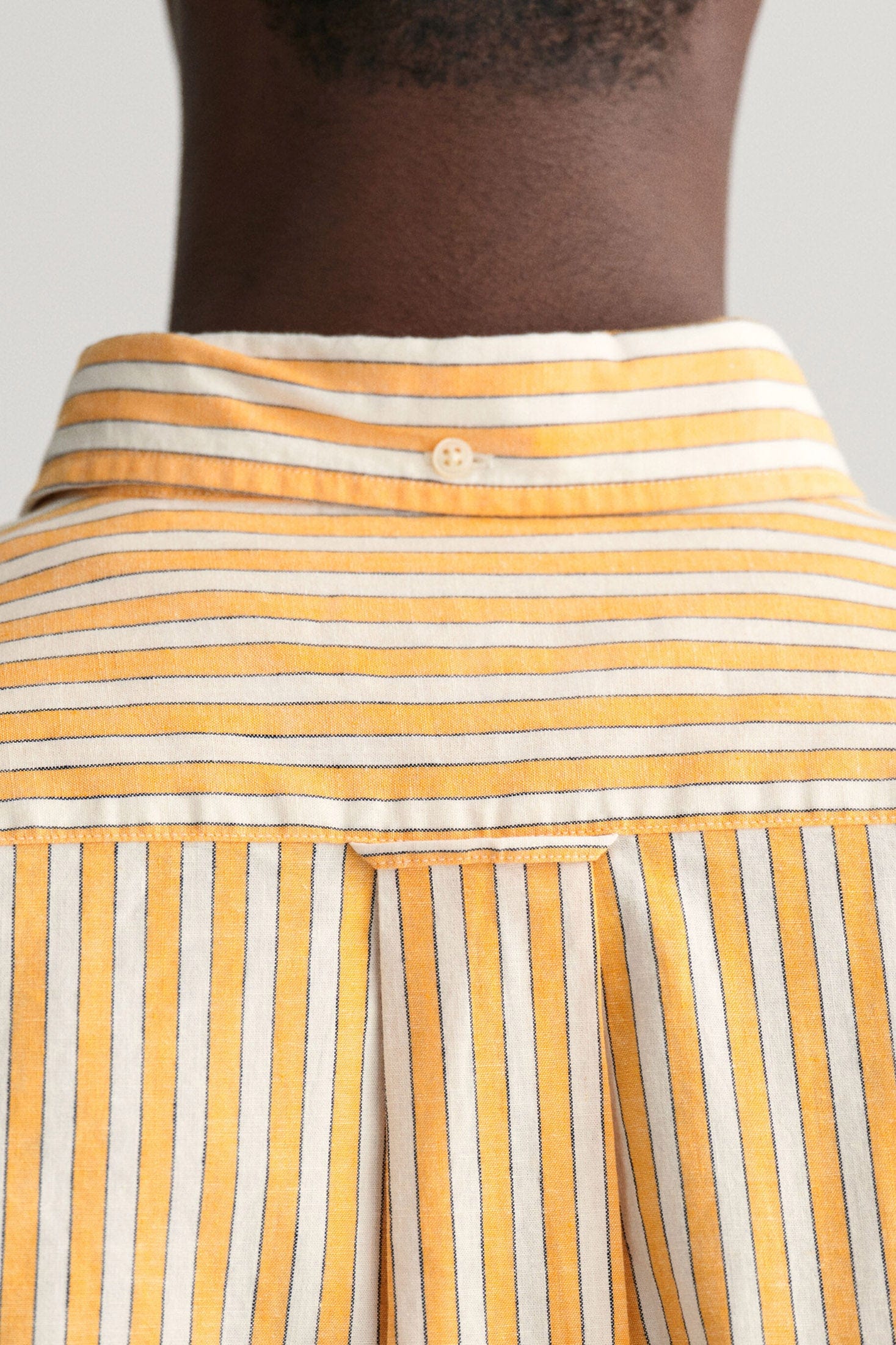 GANT Regular Fit Linen Mix Stripe Short Sleeve Shirt - Medal Yellow