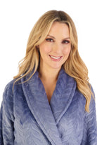 Slenderella Embossed Pattern Fleece 46 Inch Dressing Gown - Grey