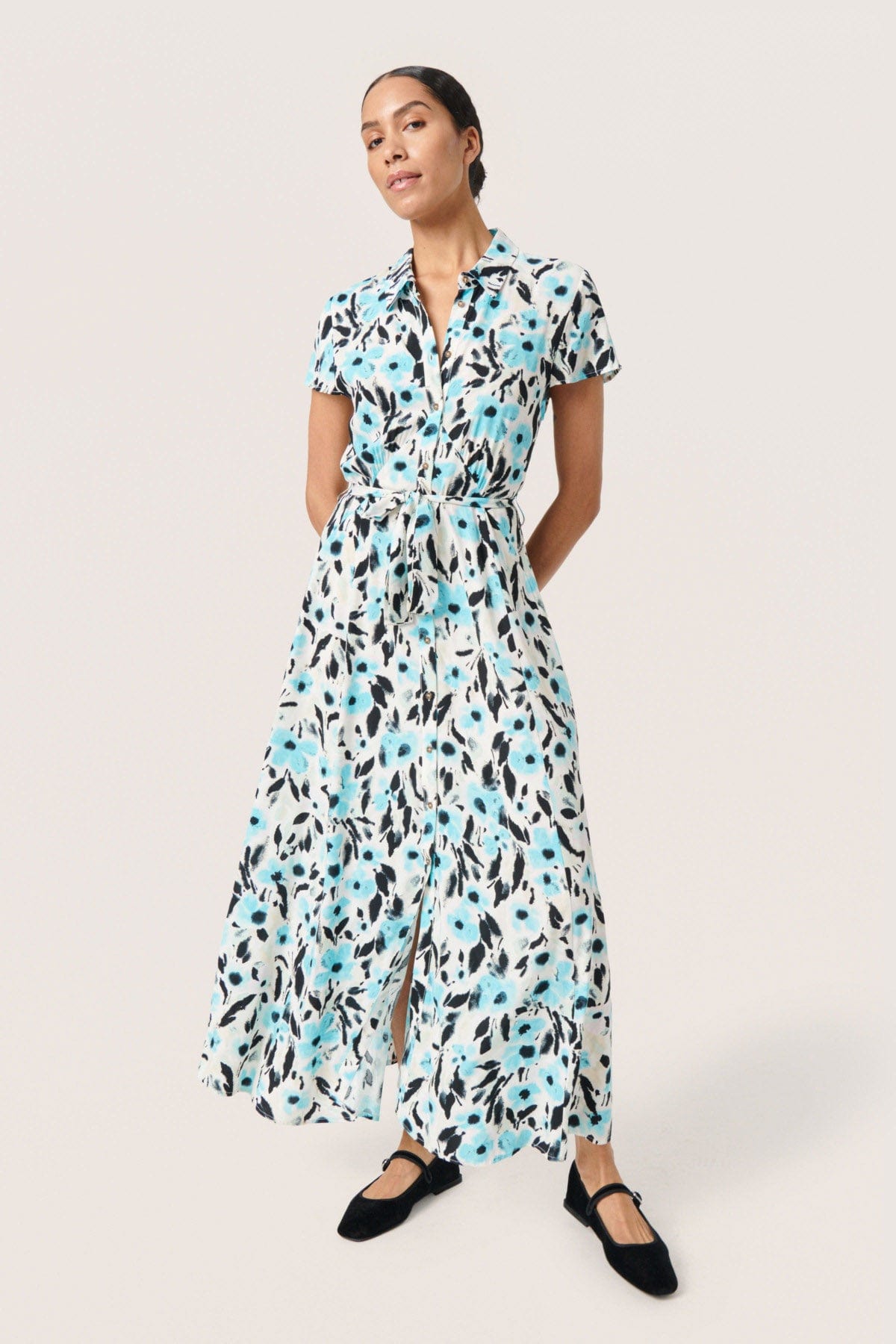 Soaked in Luxury Arjana Print Short Sleeve Maxi Dress - Sea Jet Flower